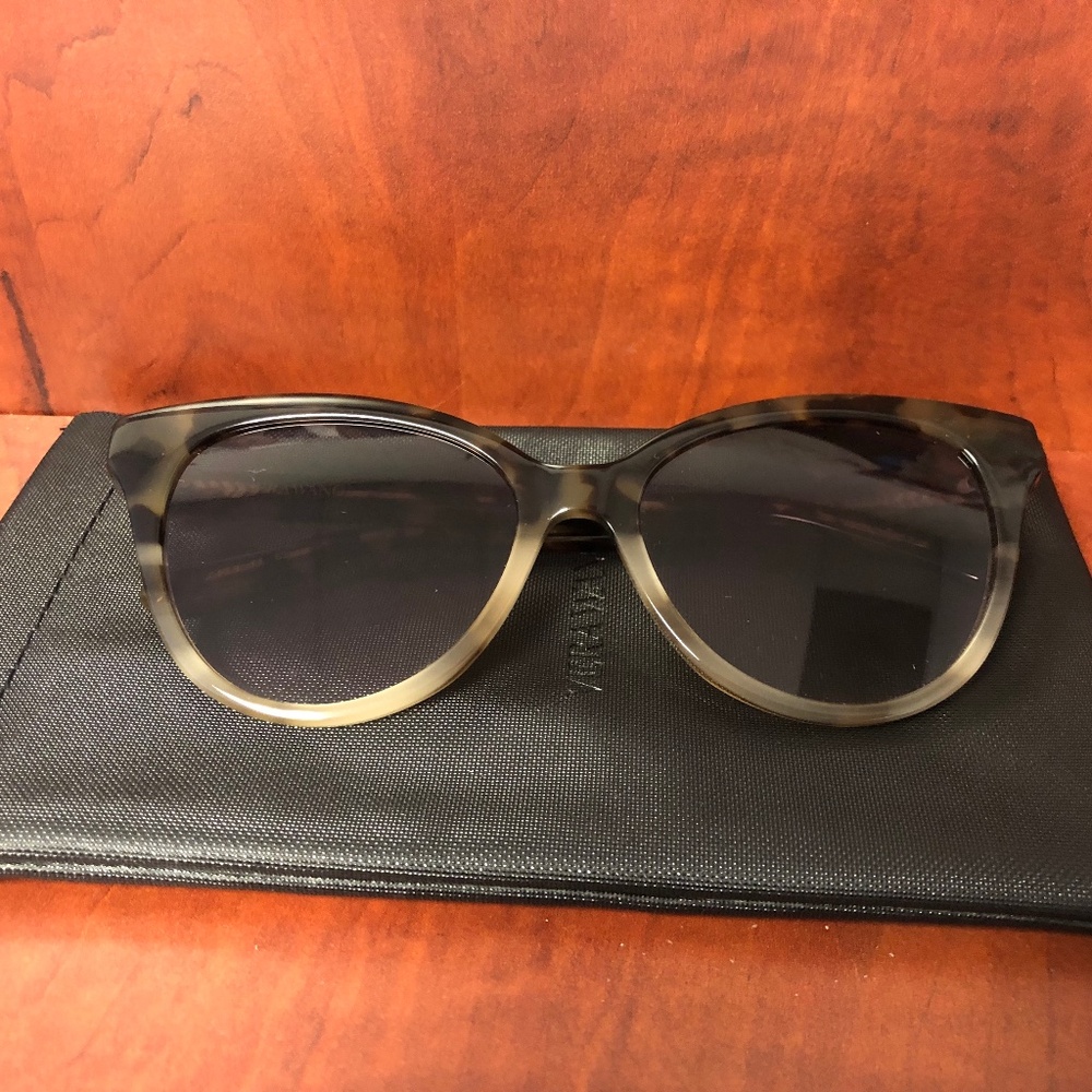Sunglasses-Vera Wang